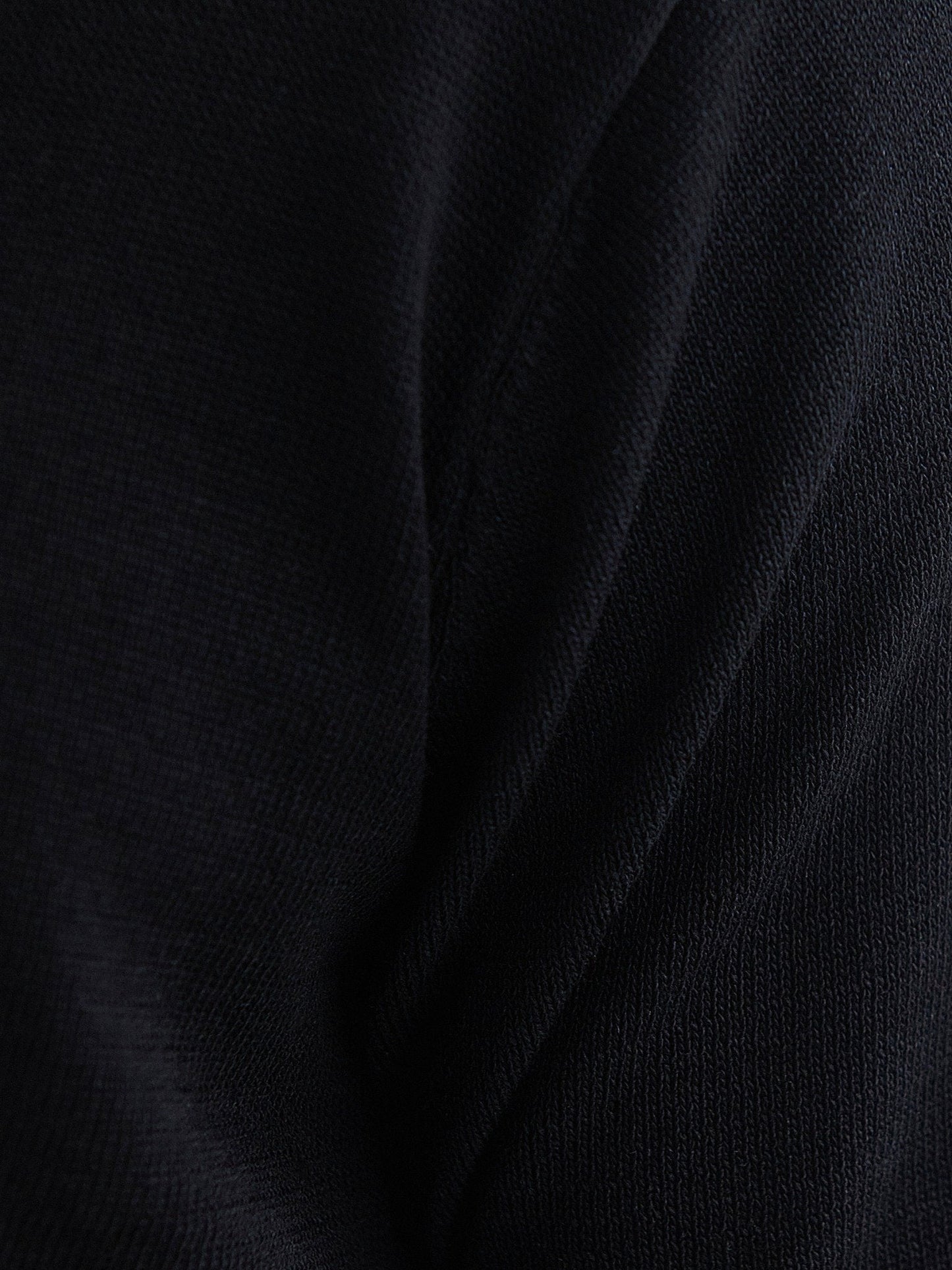 Chic Black Minimalist Polo for All Occasions