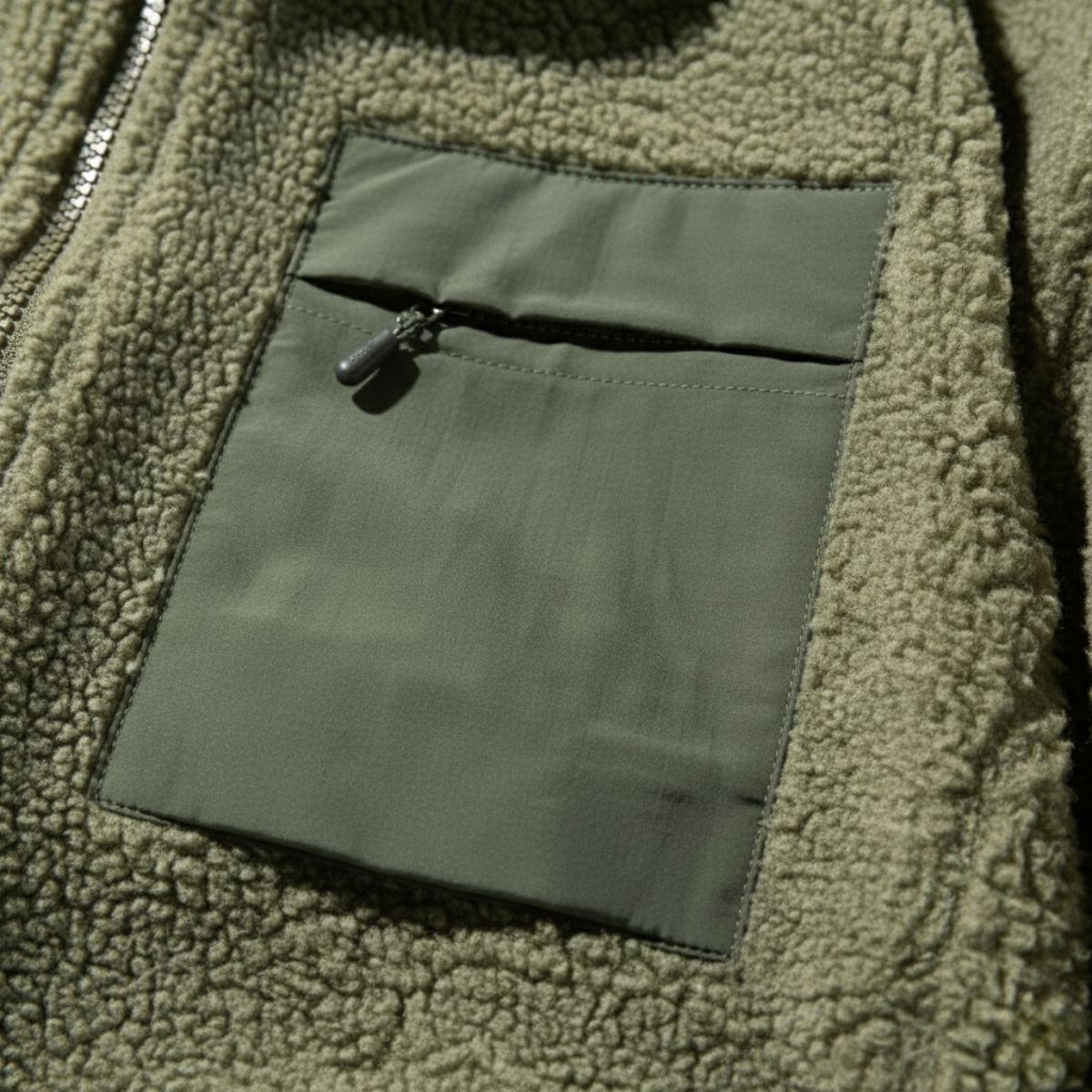 The Stresa Men’s Outdoor Warm Zip Up Fleece Jacket