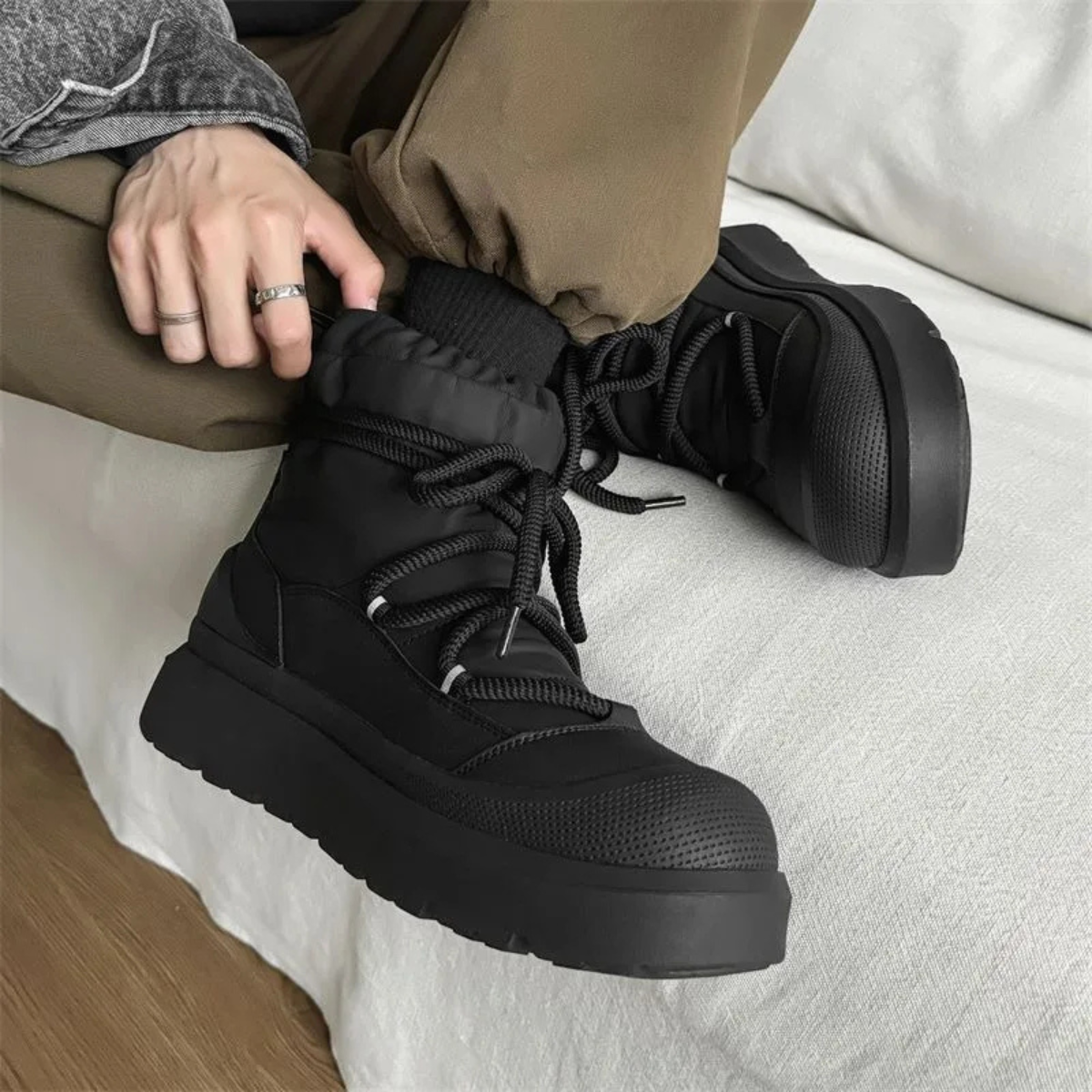 The Ladispoli Men’s Winter Fur Lined Anti Slip Casual Ankle Snow Boots