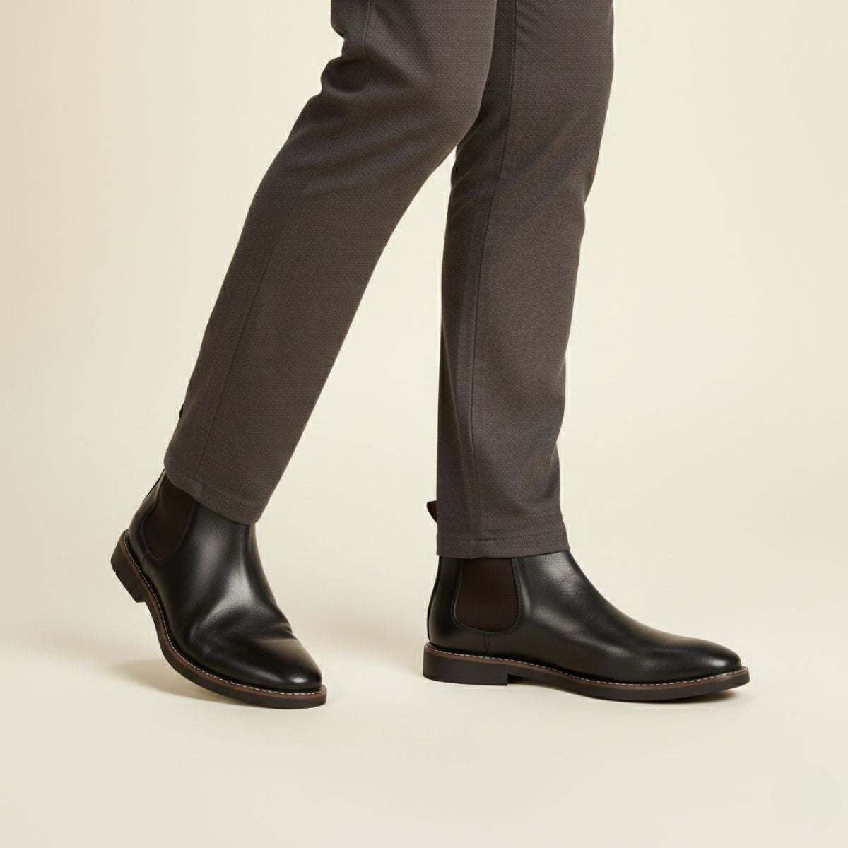 The Highlands Men's Durable Leather Chelsea Boots