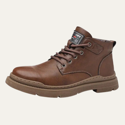 The Silverfield Men’s Classic Lace Up Leather Ankle Snow Boots