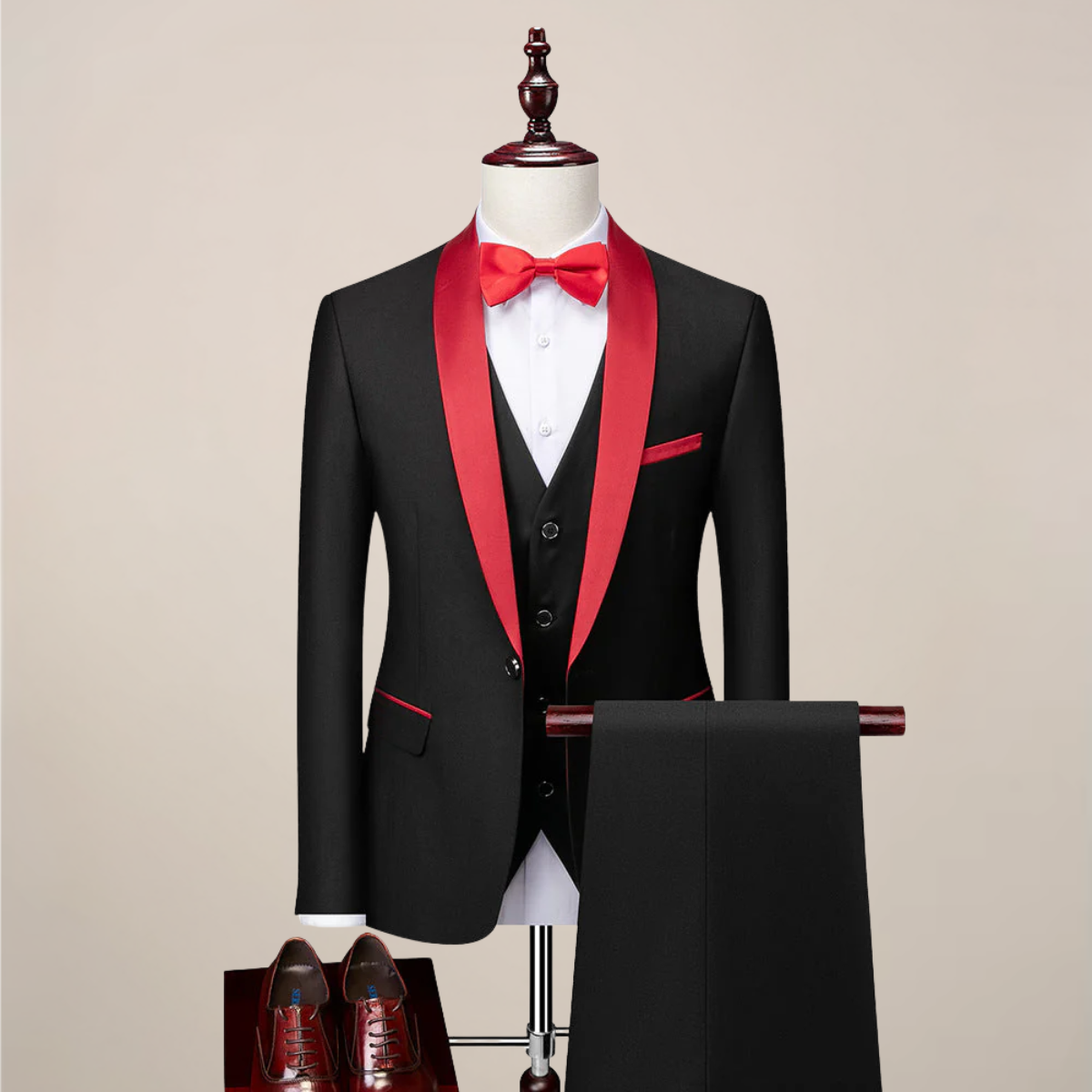 Men's Three-Piece Dinner Suit - Slim Fit & Stylish Lapels