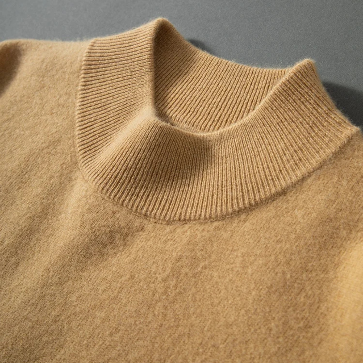 The Hillbourne Cashmere Sweater – Men's 100% Soft Luxury Knit Sweater