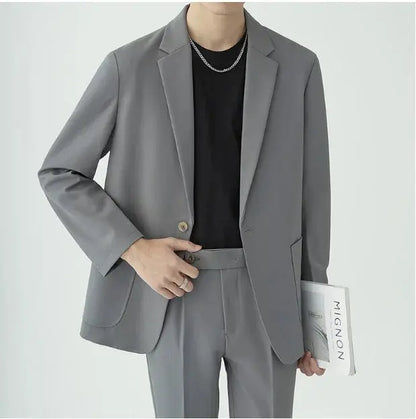 Men's Modern Minimalist Two-Piece Suit - Sophisticated Style for Formal Events