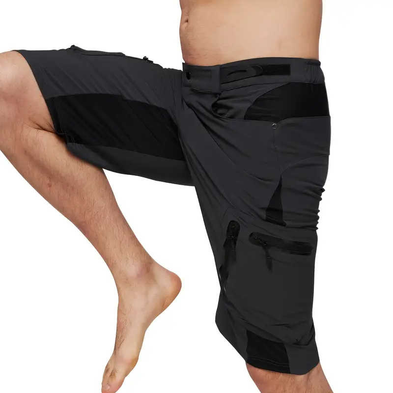 Men’s Outdoor Shorts with Zippered Pockets for Adventure