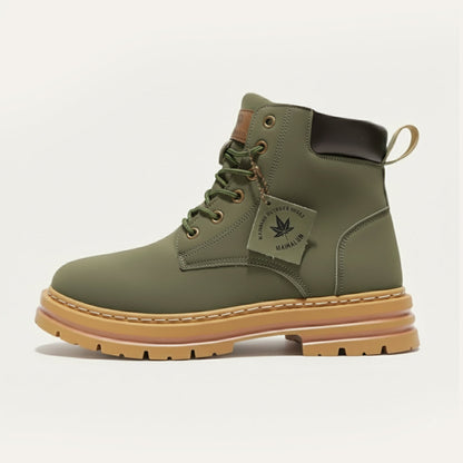 The Silverlake Men’s Cozy Fur Lined Insulated Snow Boots