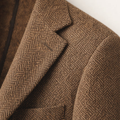 The Soveria Men’s Single Breasted Wool Herringbone Tweed Blazer